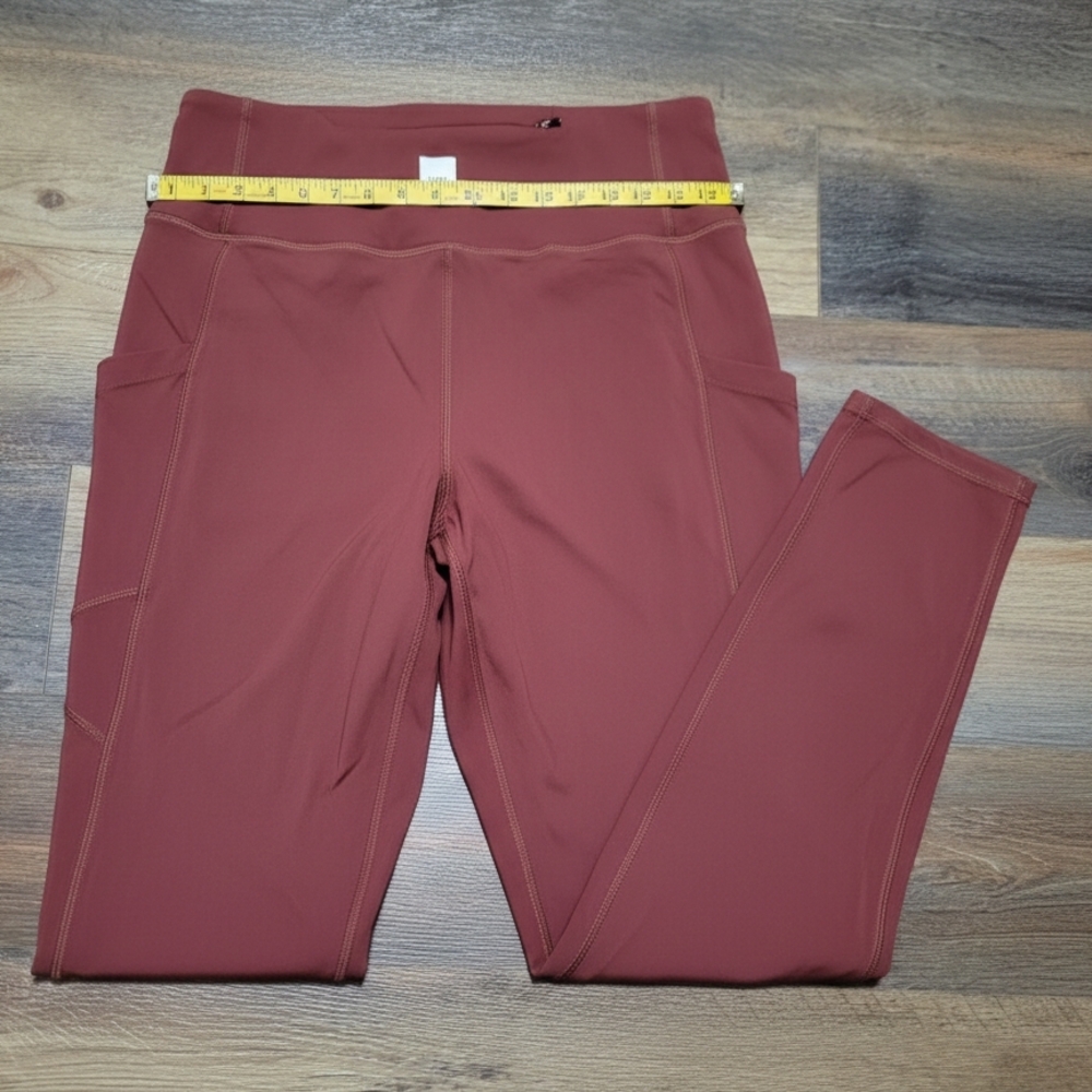 Vuori Womens Leggings in Brick Red